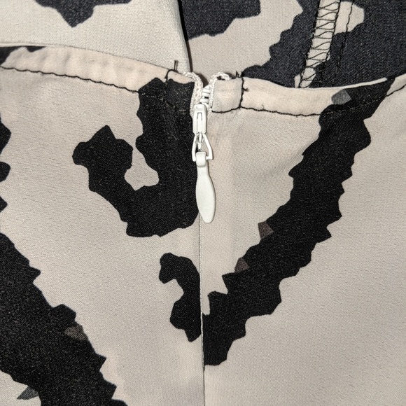 Express Design Studio Top - Picture 5 of 5